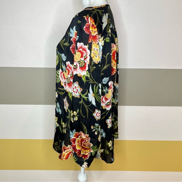 2/$25 LOFT Peasant Prairie Floral Minimalist Modern Casual Professional Blouse - Picture 3 of 12